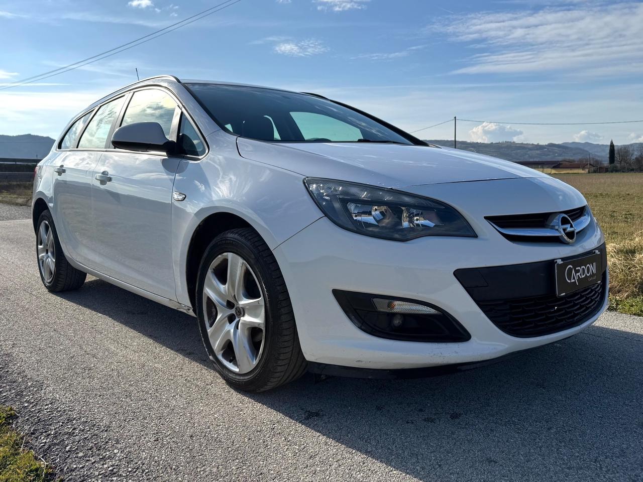 Opel Astra 1.4 Turbo 140CV Sports Tourer GPL Tech Elective