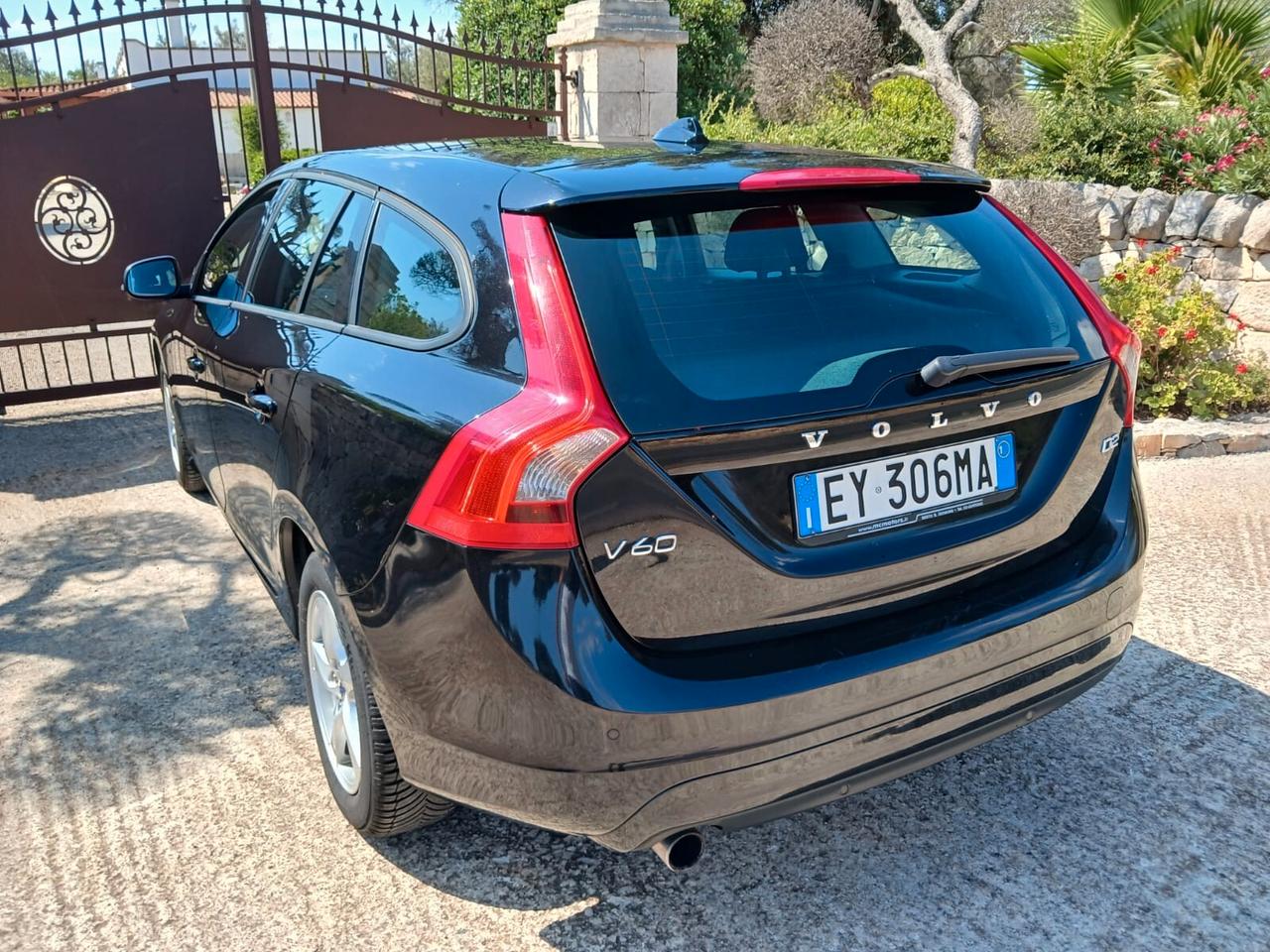 Volvo V60 D2 1.6 Kinetic