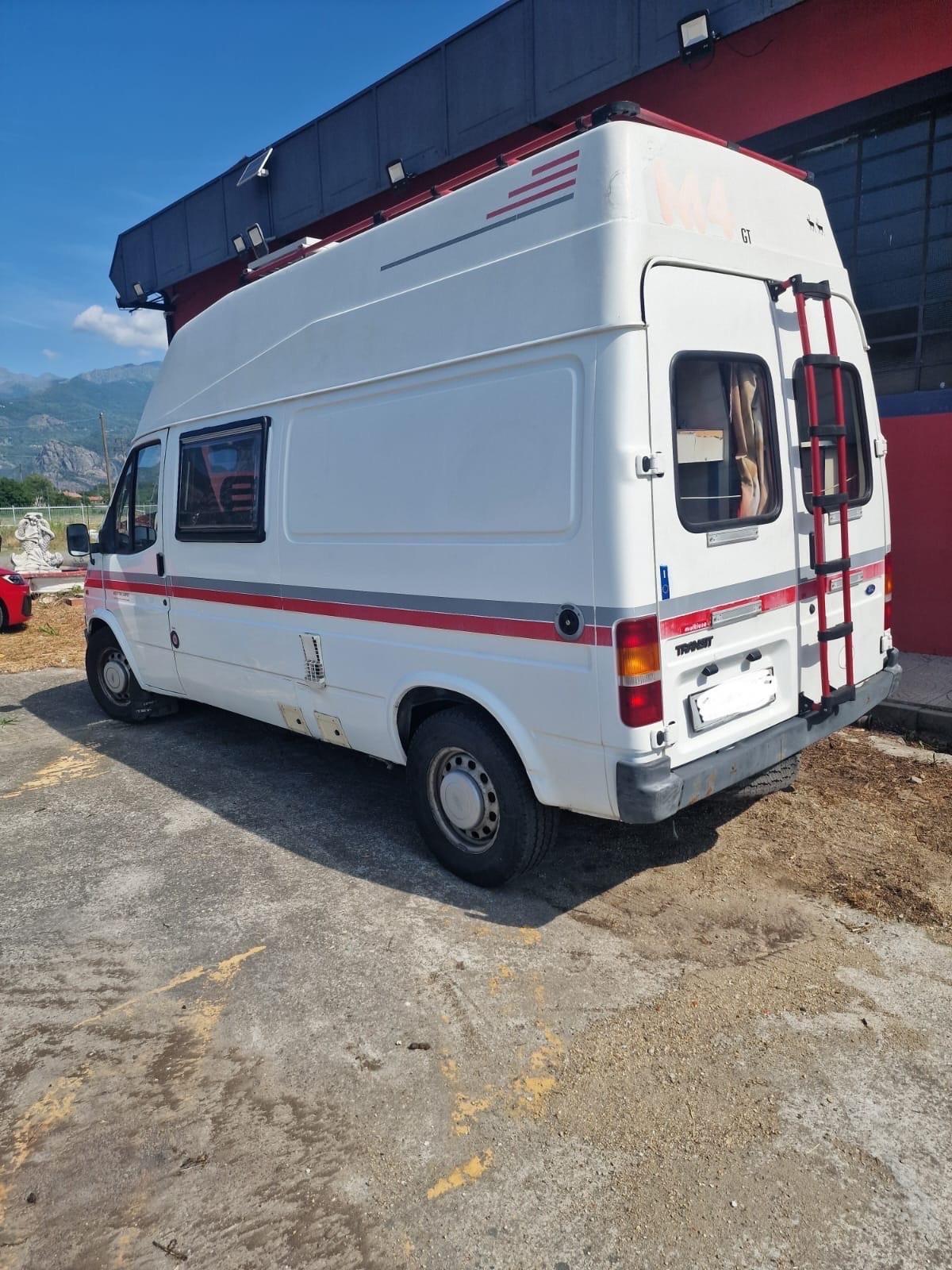 Vra22 Camper puro Ford del 1992 in saldo