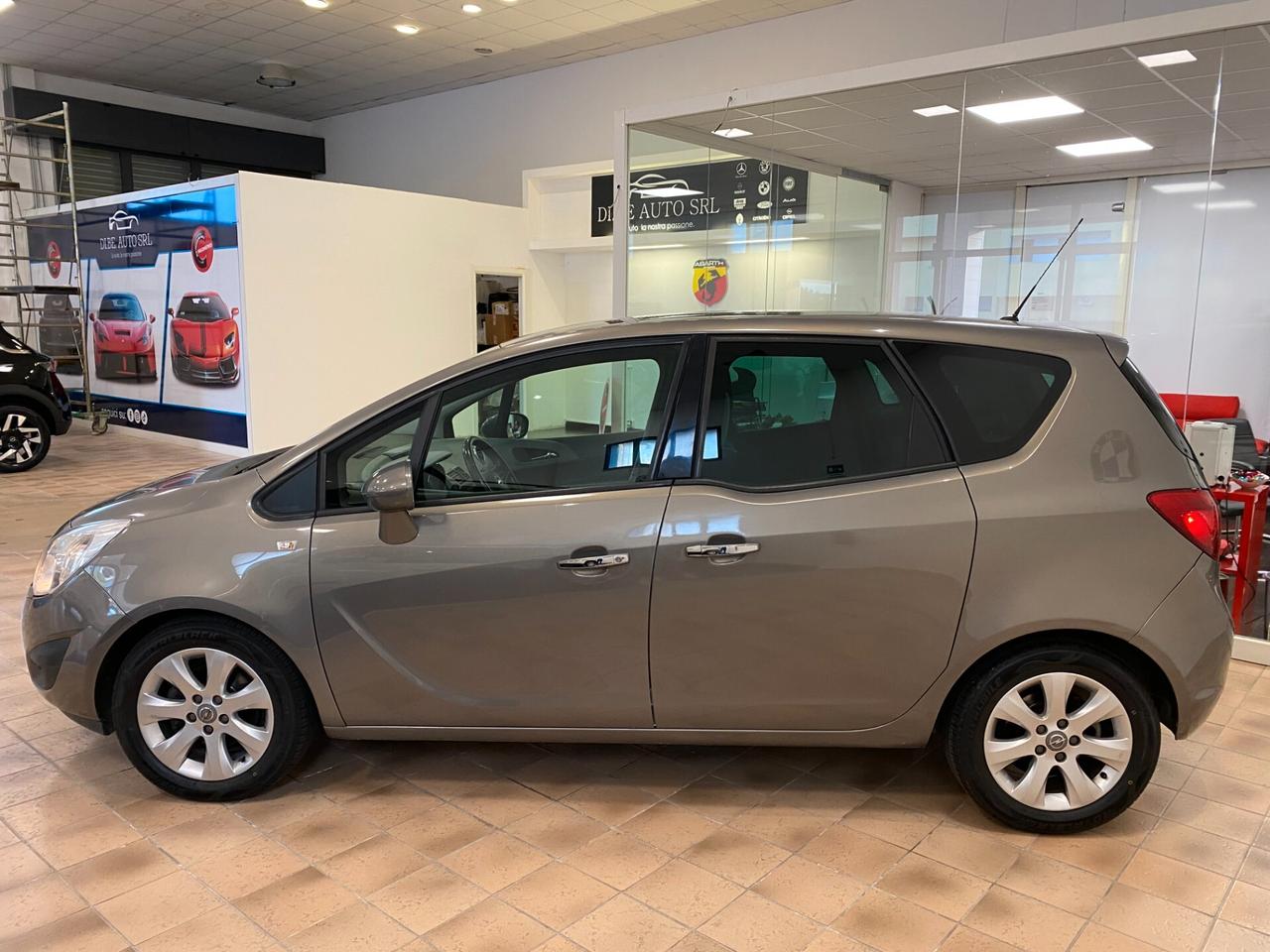 Opel Meriva 1.3 CDTI 95CV ecoFLEX Cosmo