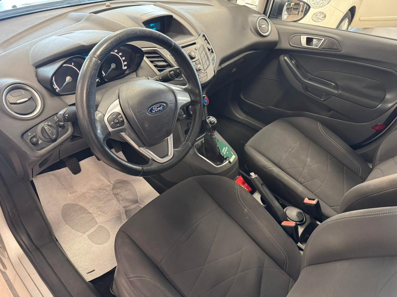 Ford Fiesta 1.5 TDCi 75CV 5 porte