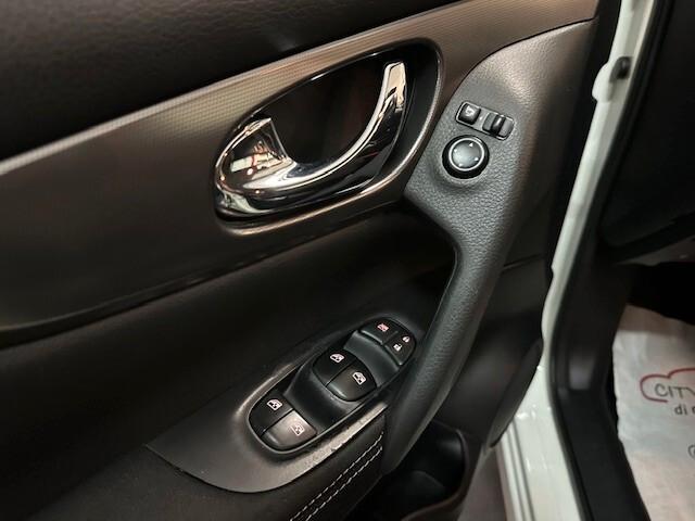 Nissan Qashqai 1.3 DIG-T N-Connecta