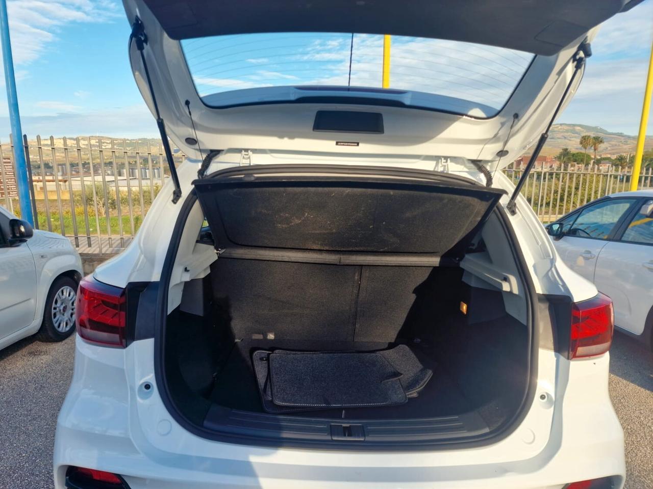 Mg ZS 1.5 VTi-tech Luxury