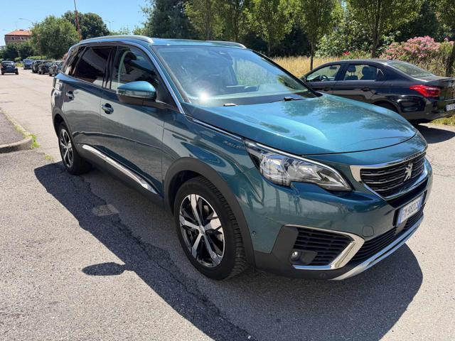PEUGEOT 5008 PureTech Turbo 130 S&S Allure