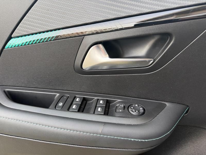 PEUGEOT 208 PURETECH 100 STOP&START EA