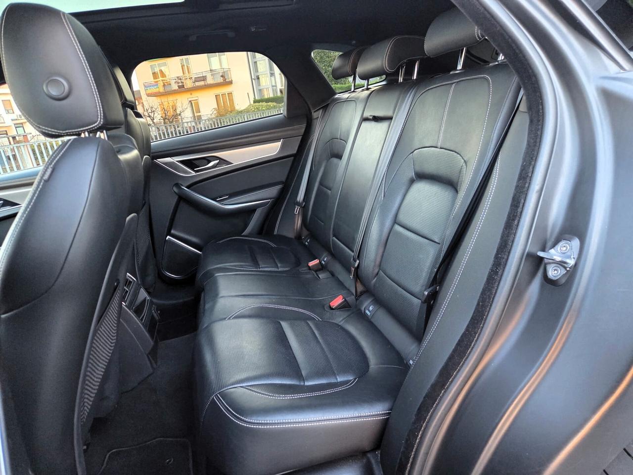 Jaguar F-Pace 2.0 D 163 CV AWD aut. R-Dynamic S