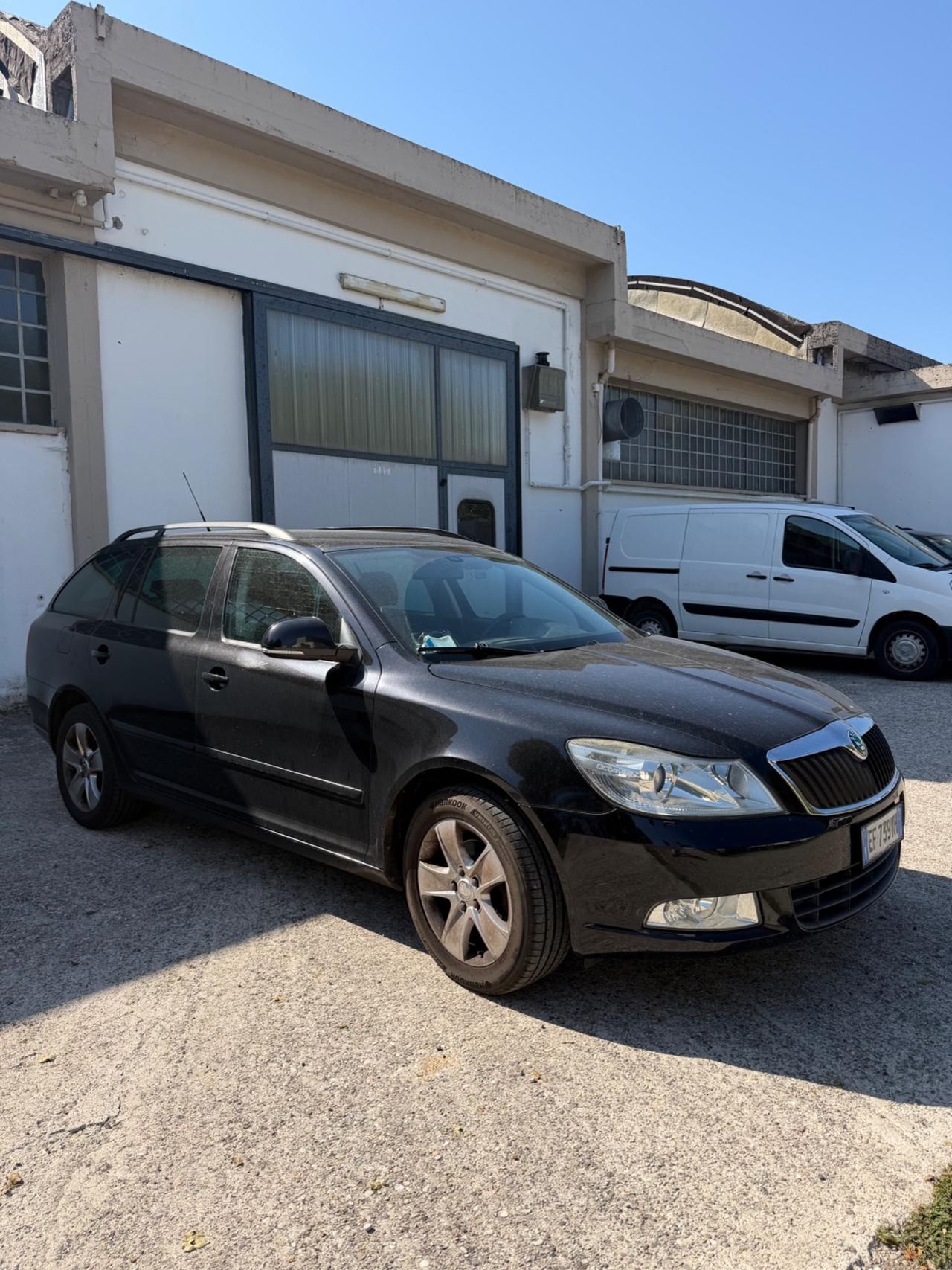 Skoda Octavia 1.6 TDI CR F.AP. Wagon Elegance