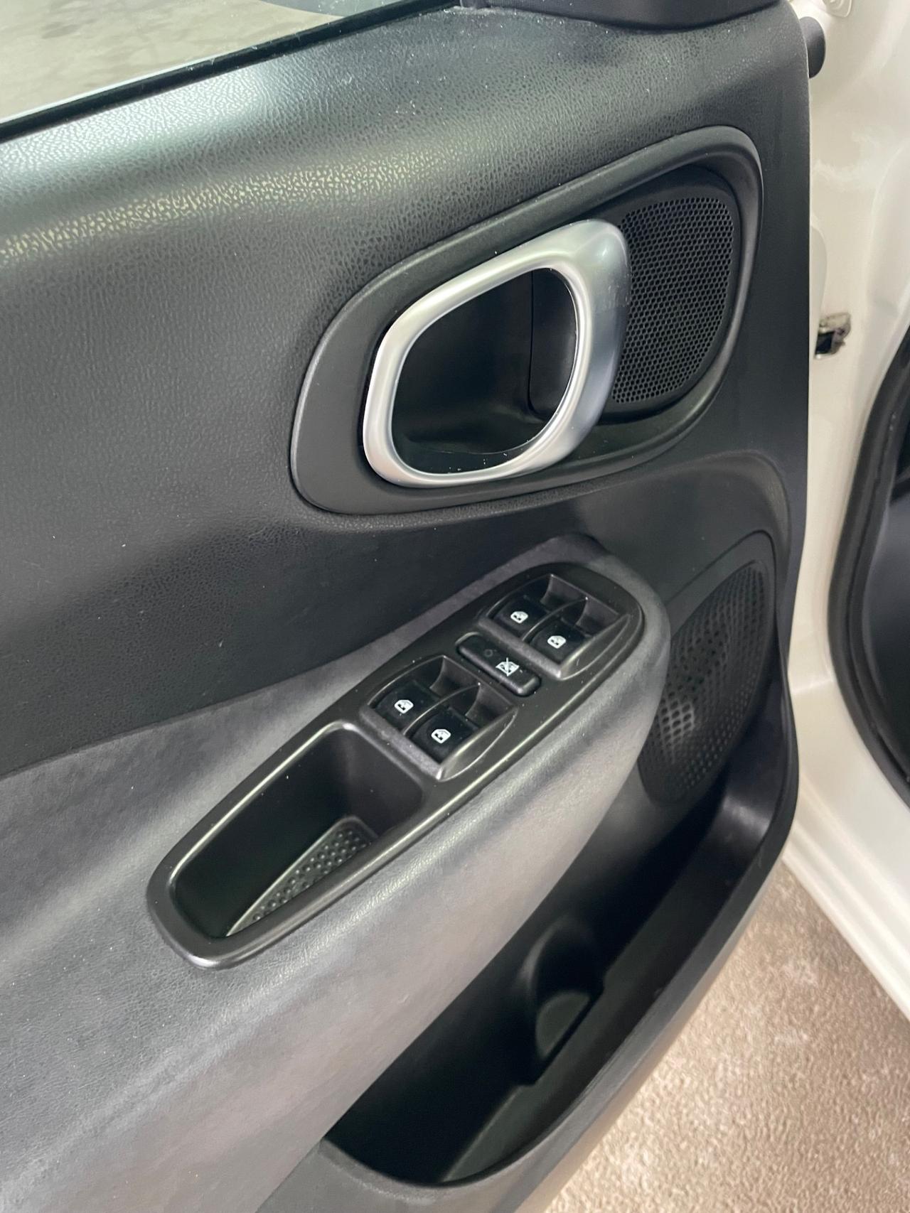 Fiat 500L 1.6 Multijet 105 CV Lounge tetto nav sensori ecc dal nord