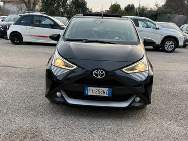 Toyota Aygo Connect 1.0 VVT-i 72 CV 5 porte x-cite