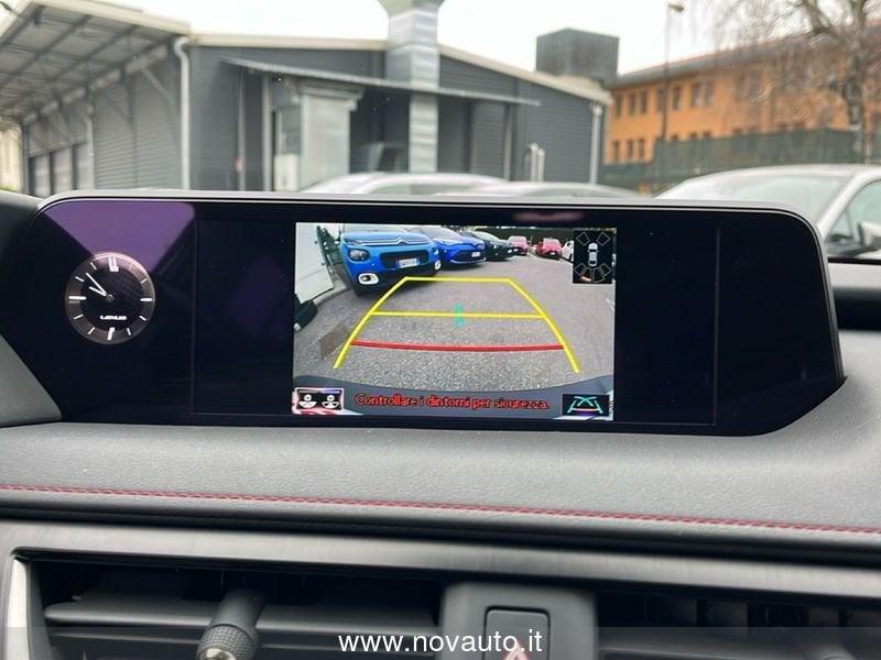 Lexus UX UX Hybrid 4WD F Sport