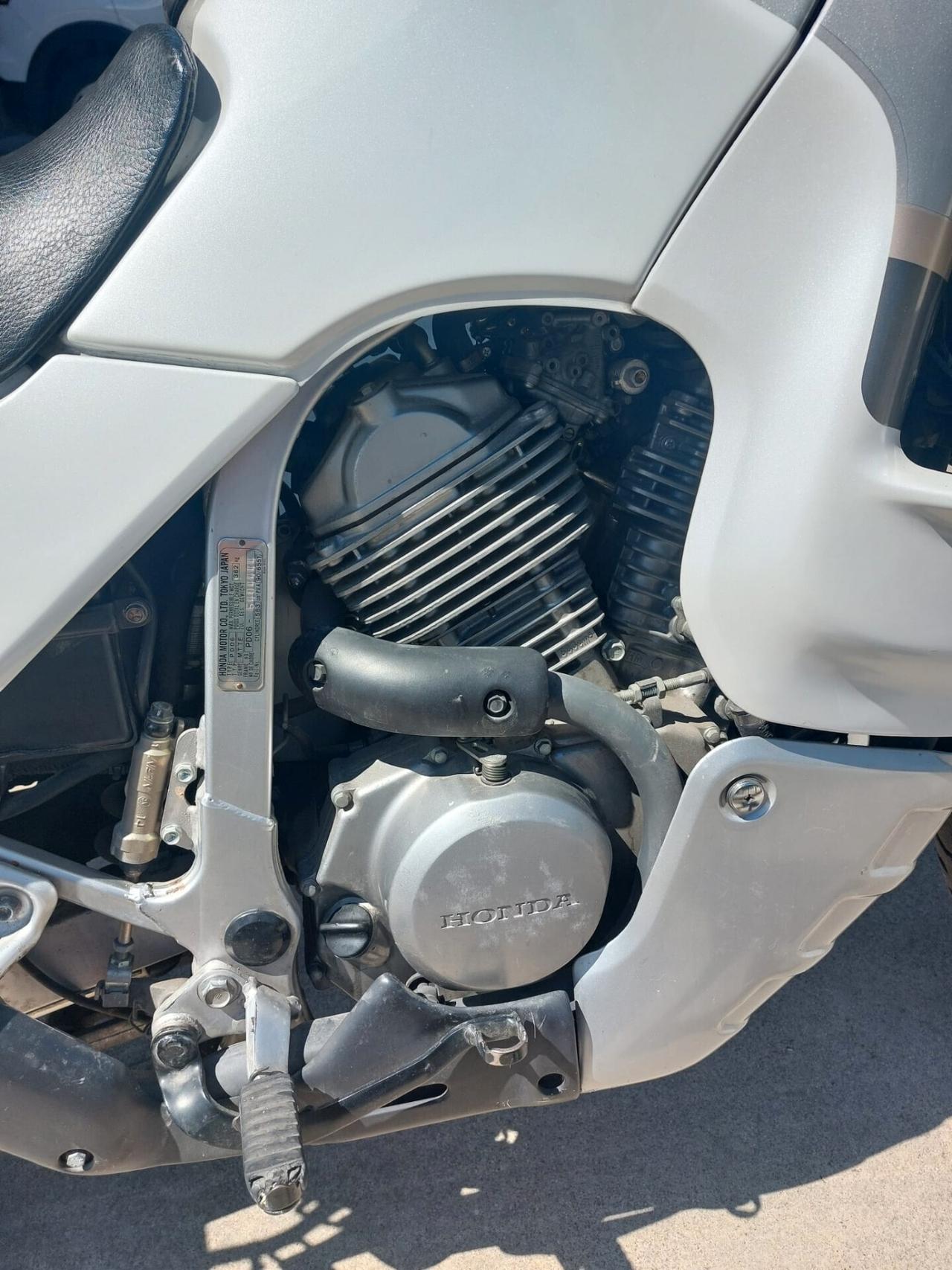 HONDA TRANSALP 600