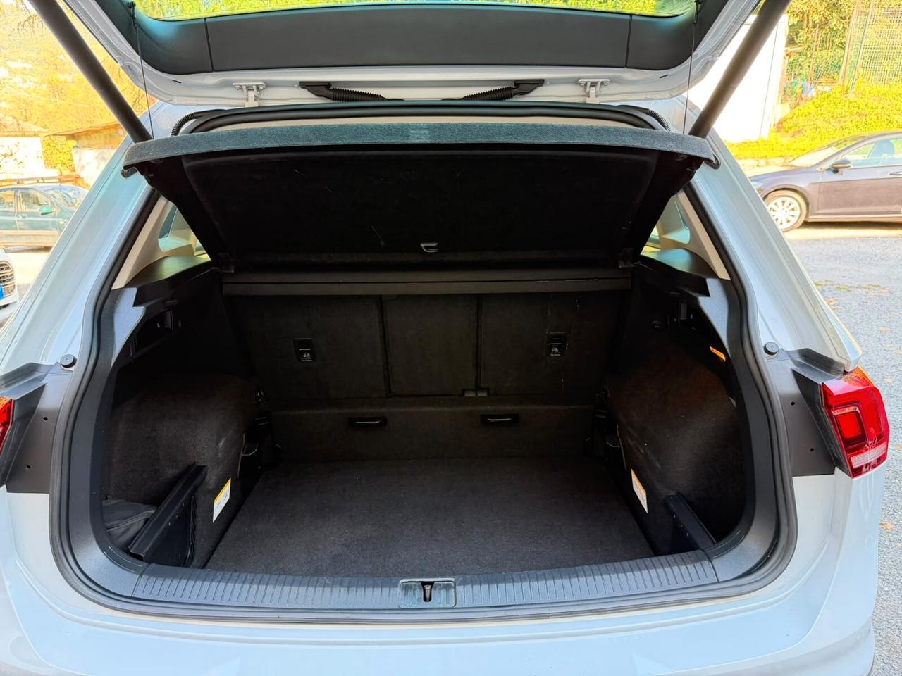Volkswagen Tiguan 1.6 TDI SCR Business BlueMotion Technology