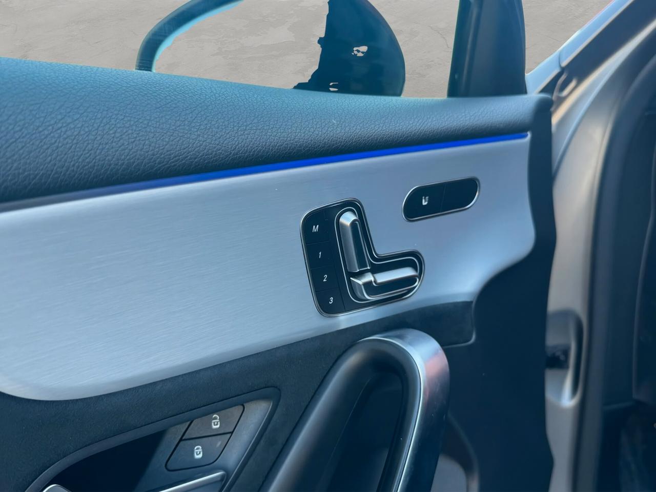 MERCEDES-AMG A 35 4MATIC RACE EDITION – TETTO APRIBILE – MULTIBEAM LED