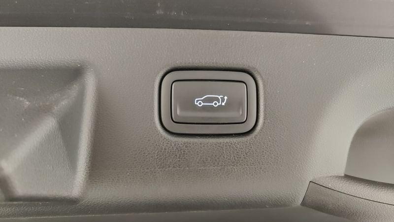 Hyundai Kona 1.6 GDI HEV 141 CV X CLASS 2WD DCT (Cambio automatico)