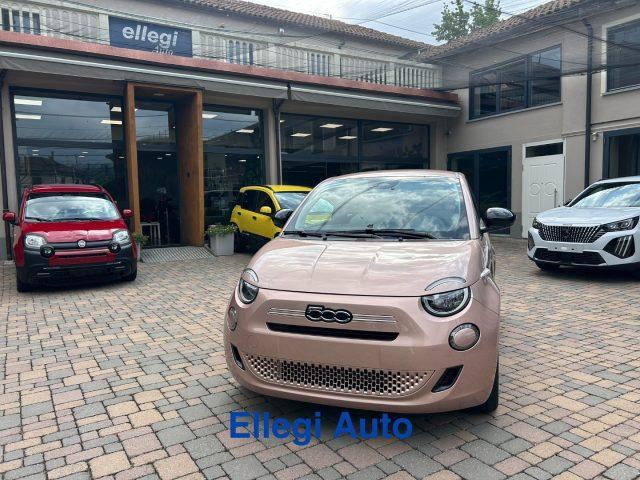 FIAT 500 Berlina Hybrid Icon PACK COMFORT KM 0
