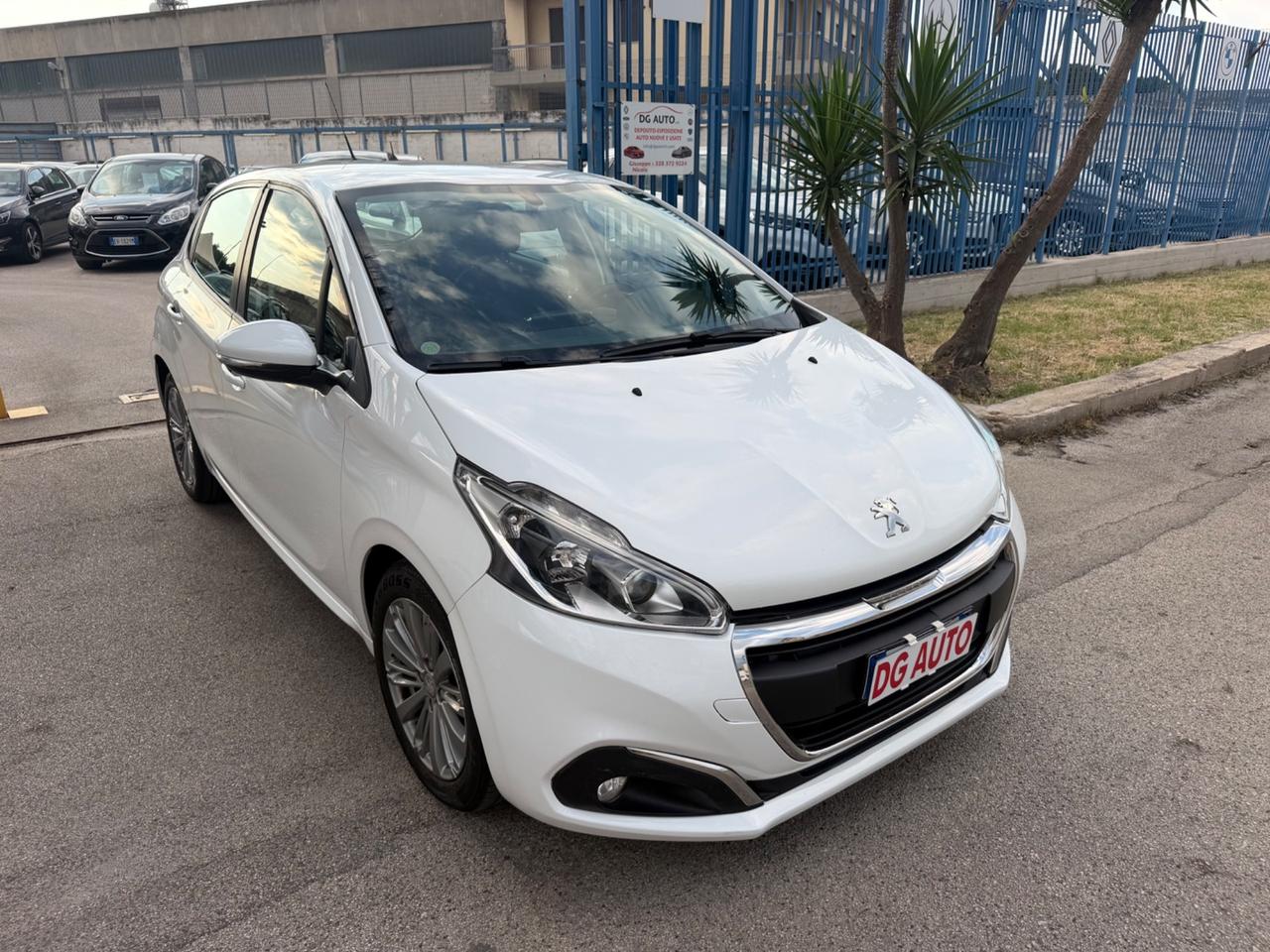 Peugeot 208 1.6 diesel 75 cv 2017