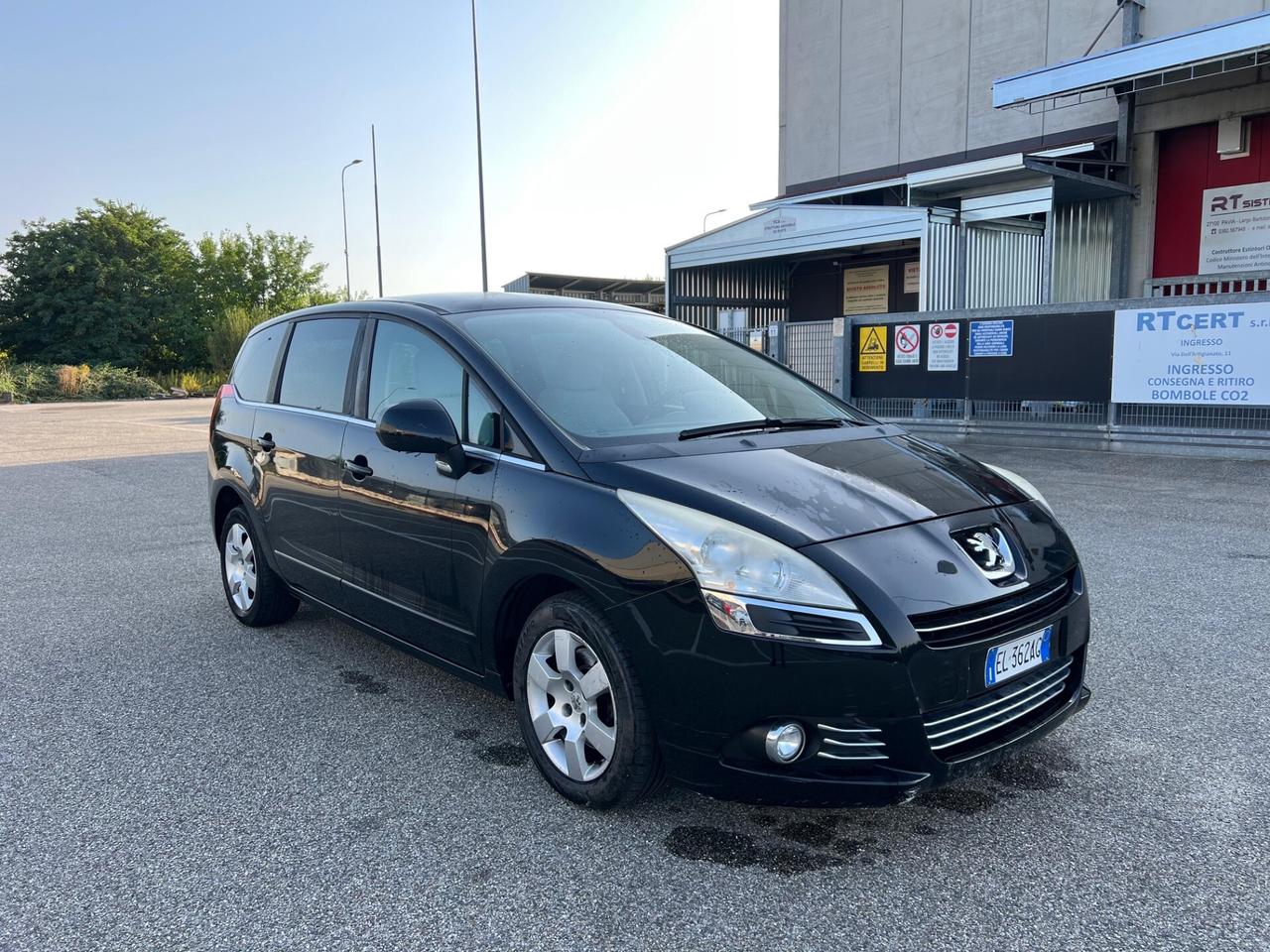 Peugeot 5008 1.6 THP 156CV Allure