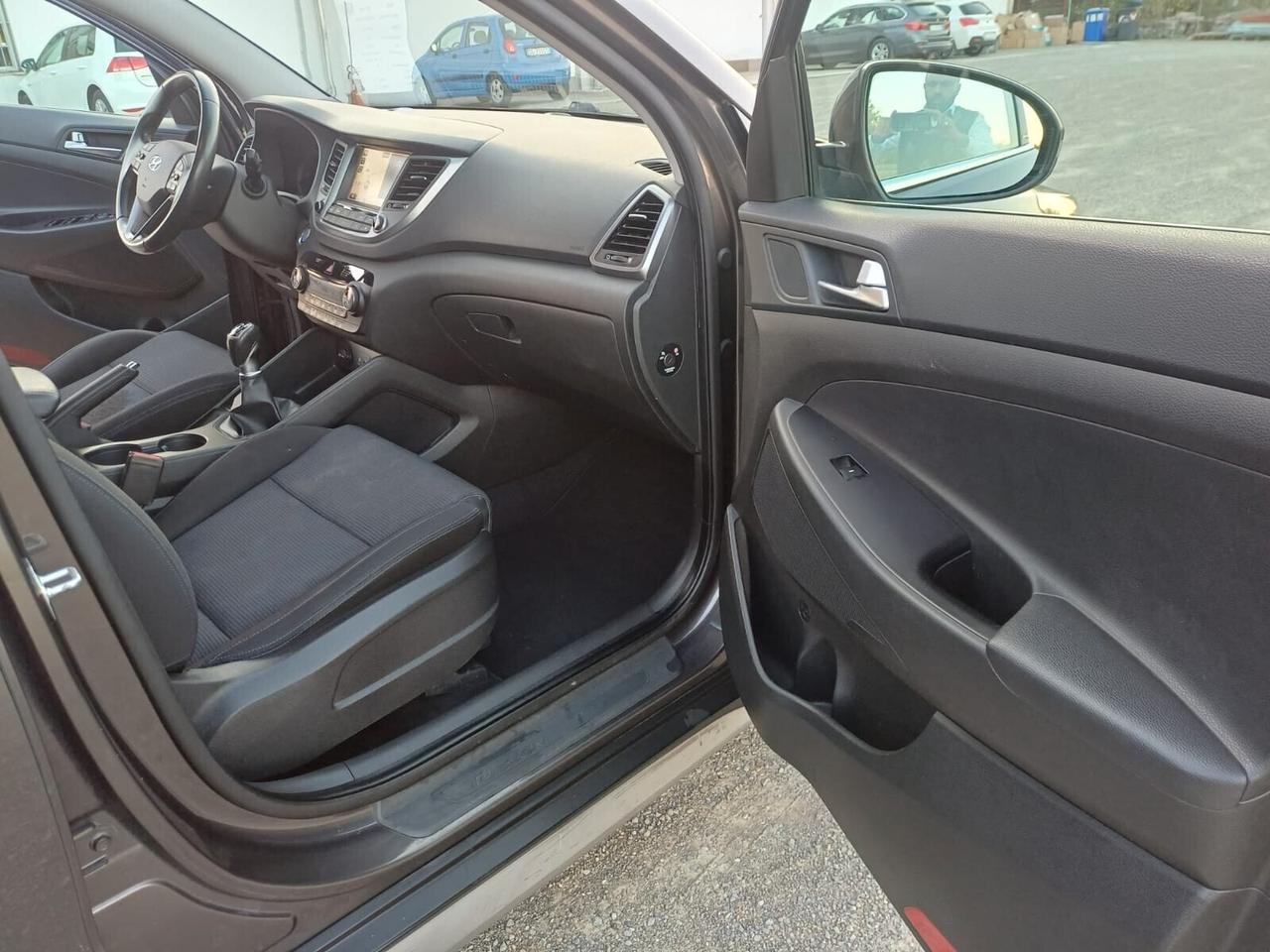 Hyundai Tucson 1.7 CRDi Sound Edition
