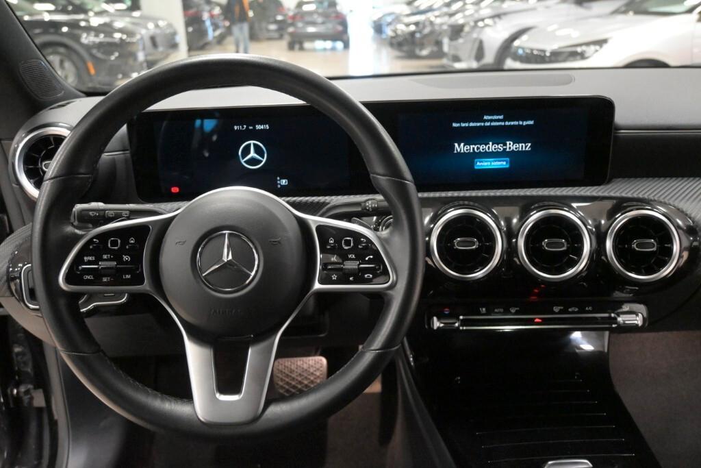 Mercedes-benz CLA 180 d Automatic Shooting Brake Business