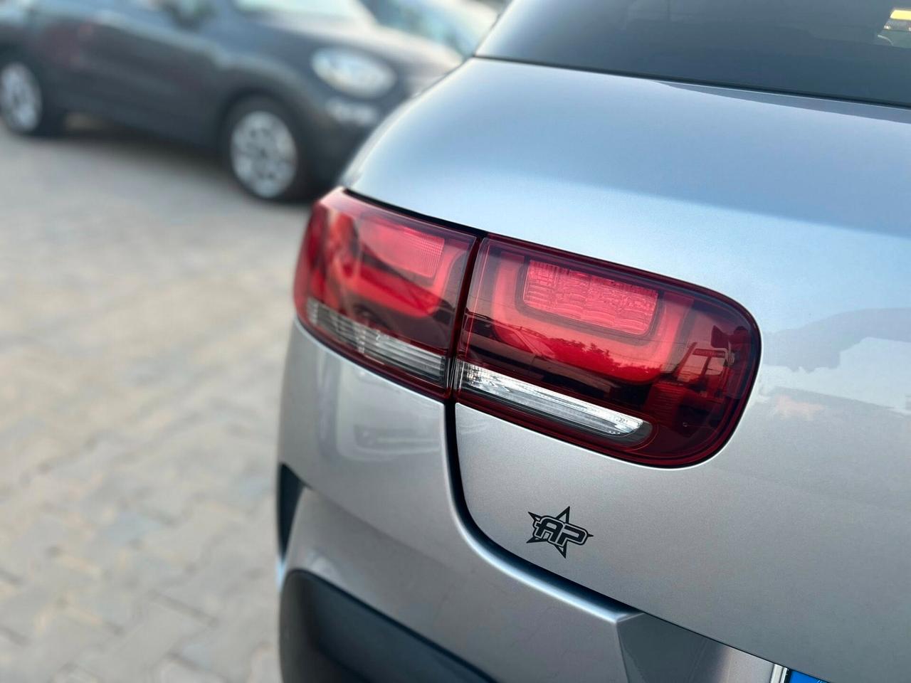 Citroen C4 Cactus BlueHDi 100 S&S Shine