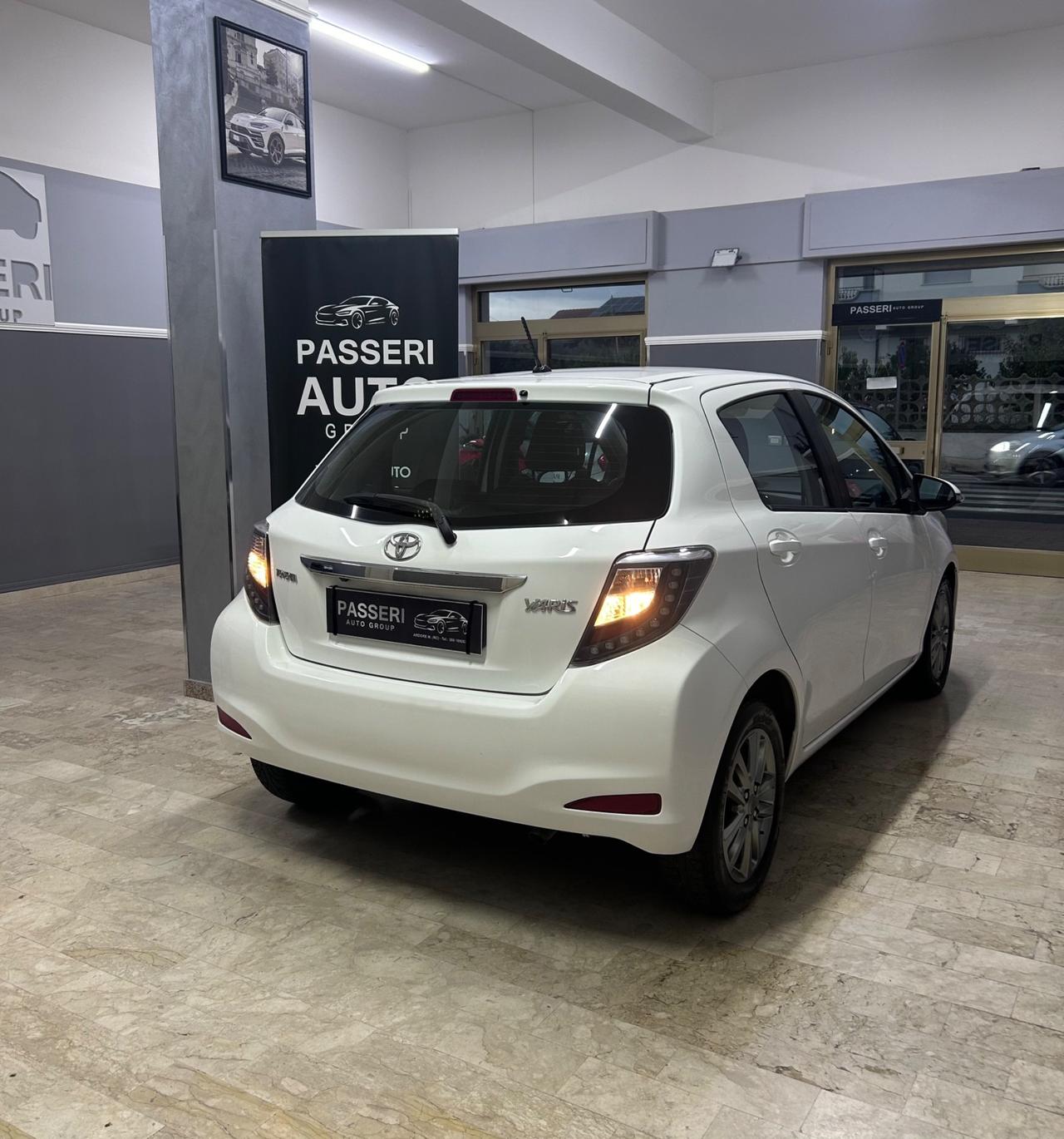 Toyota Yaris 1.4 D-4D 5 porte Lounge