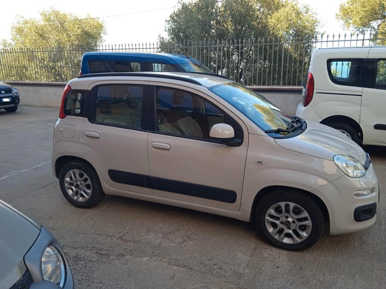 Fiat panda 1.3 mjt s&s lounge con gancio traino