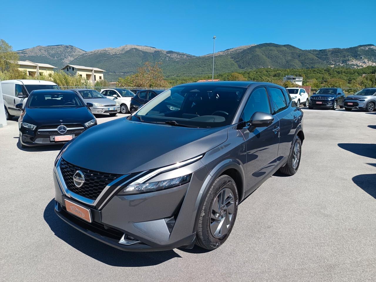 Nissan Qashqai 1.3 MHEV 158 CV 2wd Xtronic Business