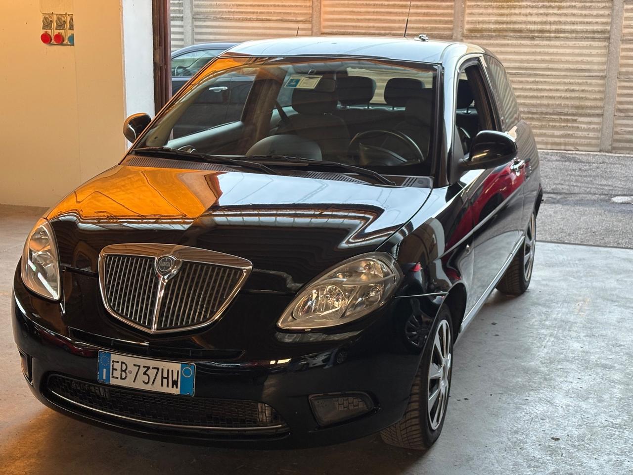 Lancia Ypsilon 1.2 69 CV Elle