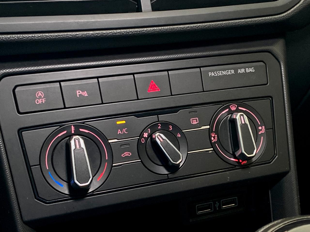 Volkswagen T-Cross 1.6 TDI 95CV Urban – Navi App-Connect Sensori