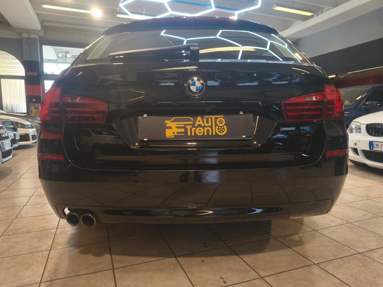 Bmw 525d Touring Business 2.0 220 CV automatica