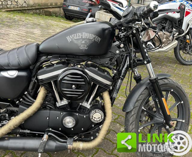 HARLEY-DAVIDSON 883 Sportster XL Iron