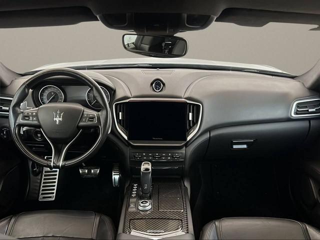 MASERATI Ghibli L4 330 CV MHEV Gransport PACK CARBONIO