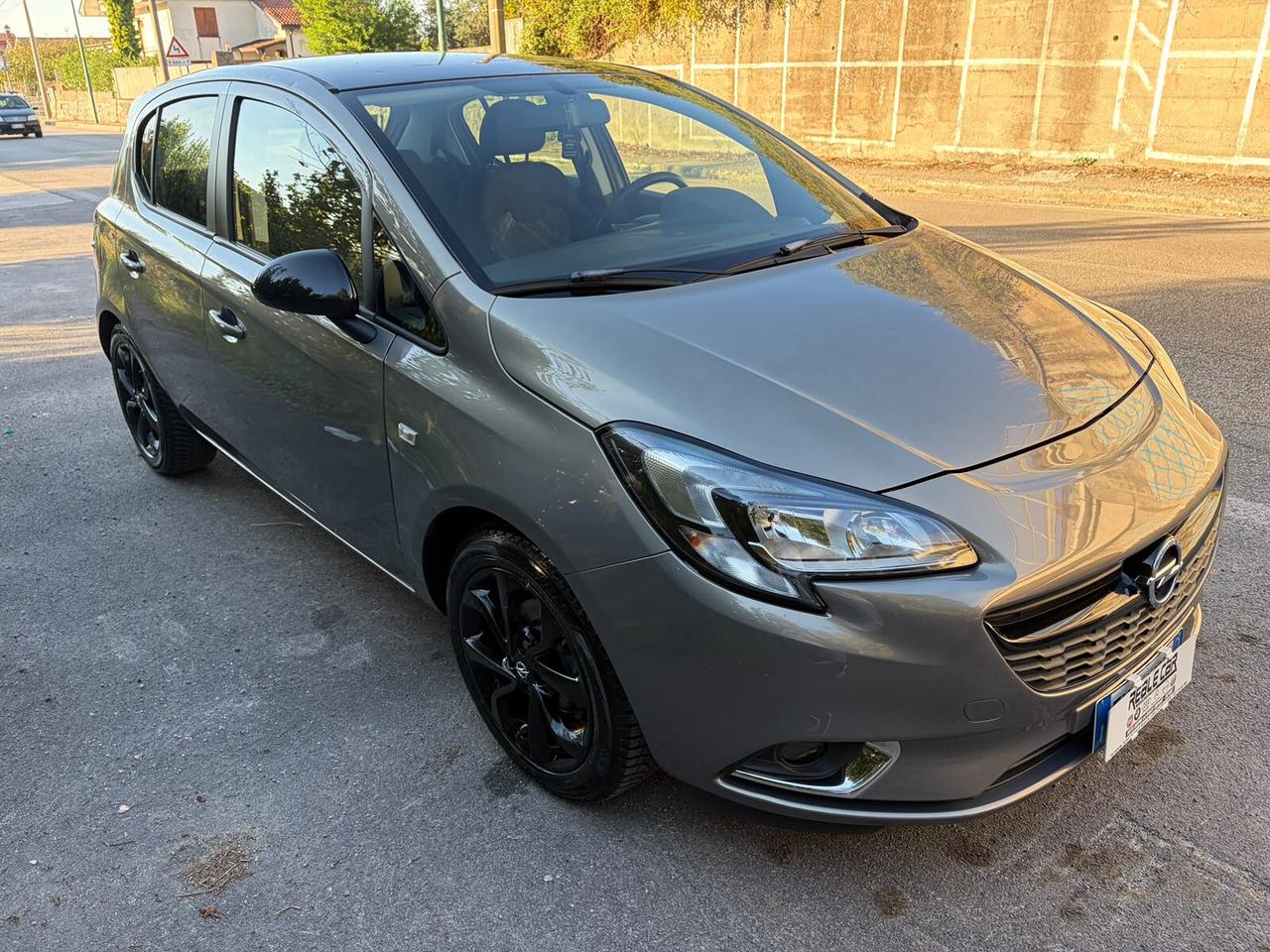 Opel Corsa 1.2 Gpl 69cv 5 porte b-Color