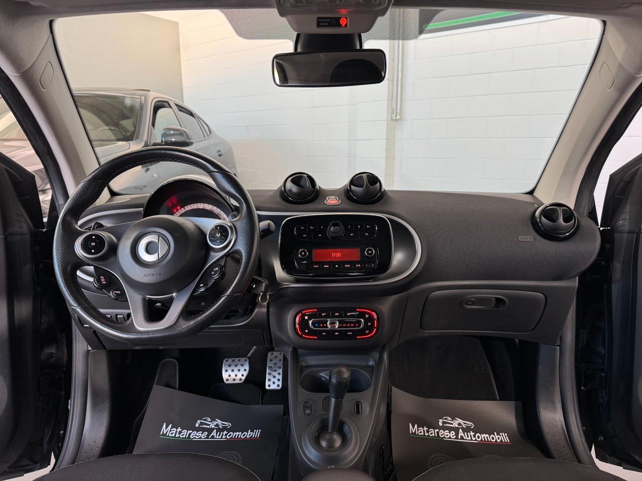 smart forTwo Passion 1.0CC 71CV Auto Bluetooth OK Neopatentati