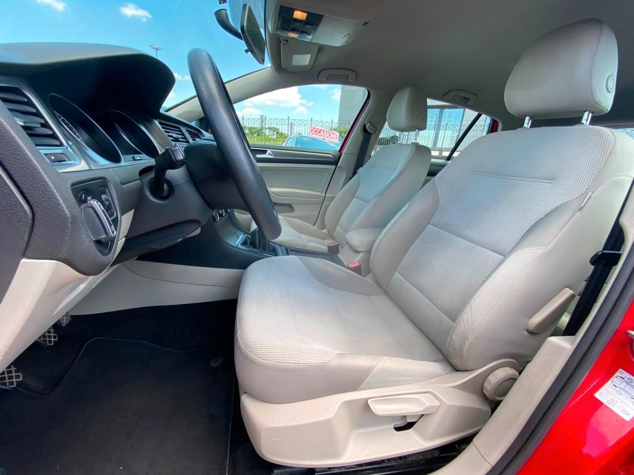 Volkswagen Golf 1.6 TDI 5p. Highline BlueMotion Technology
