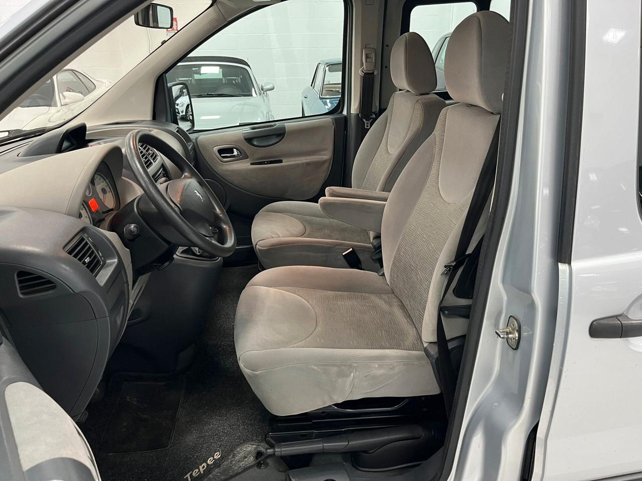 Peugeot Expert Tepee 8 posti