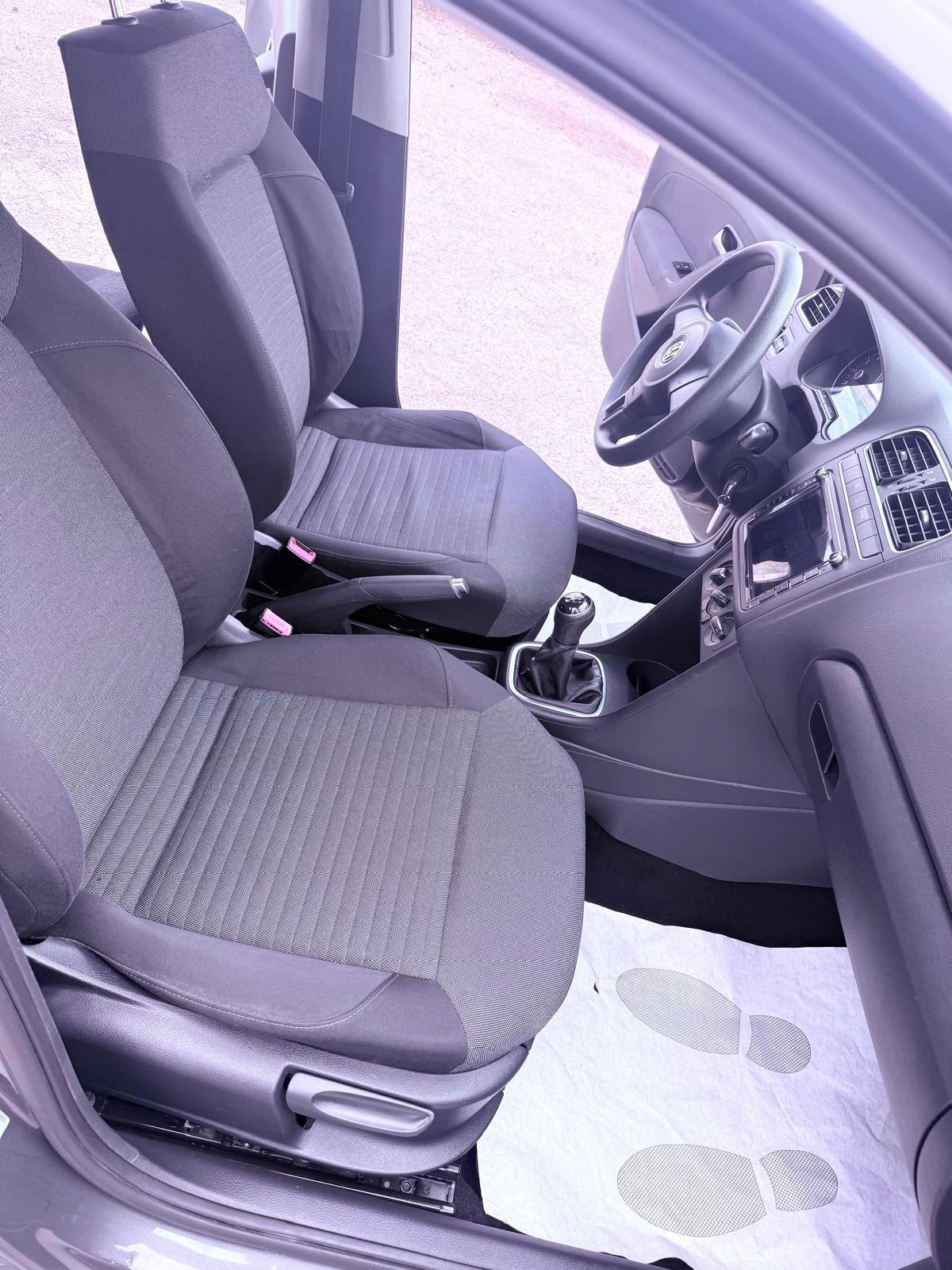 Volkswagen Polo 1.2 70 CV 5p. Comfortline Ok neopatentati