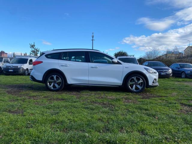 Ford Focus ACTIVE SW 1.5 * Bang & Olufsen + Keyless + Cerchi