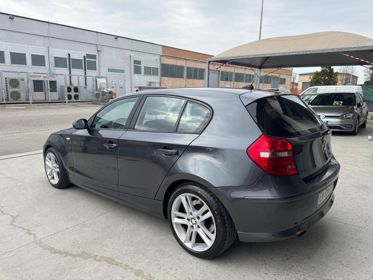 Bmw 118 118d 2.0 143CV cat 5 porte Futura DPF