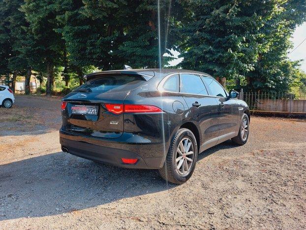 Jaguar F-Pace 2.0 D 180CV Autom. - 2017
