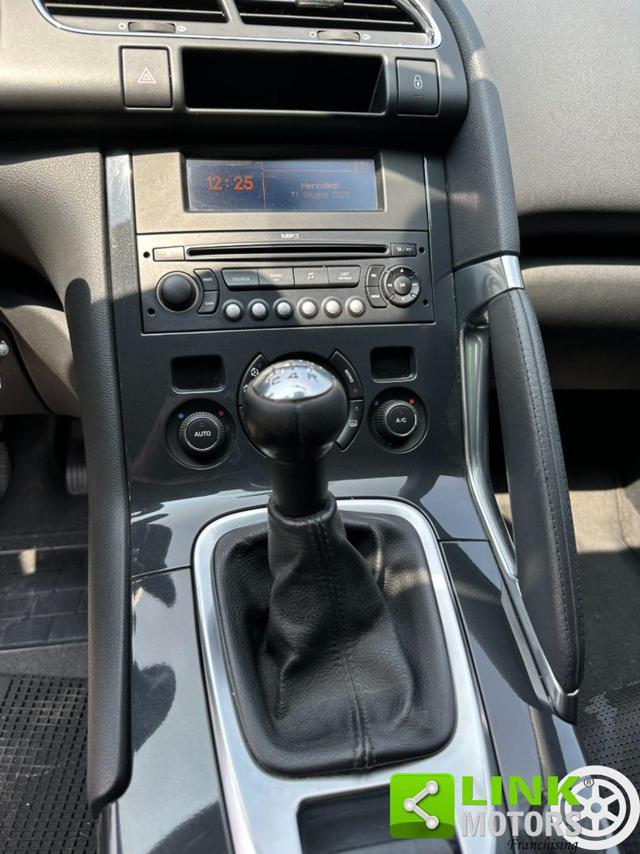 PEUGEOT 3008 1.6 VTi 120CV Tecno