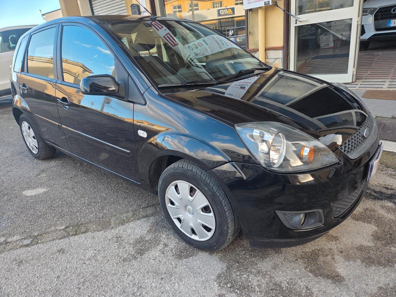 FORD FIESTA 1.4 TDCI 70 CV SOLI KM 100000 CERTIF
