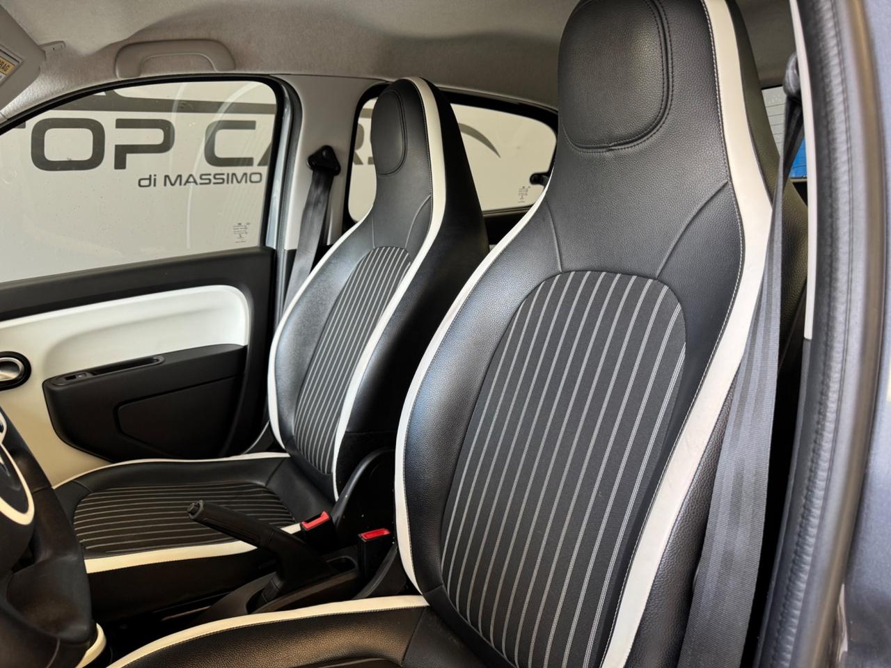 Renault Twingo SCe 65 CV