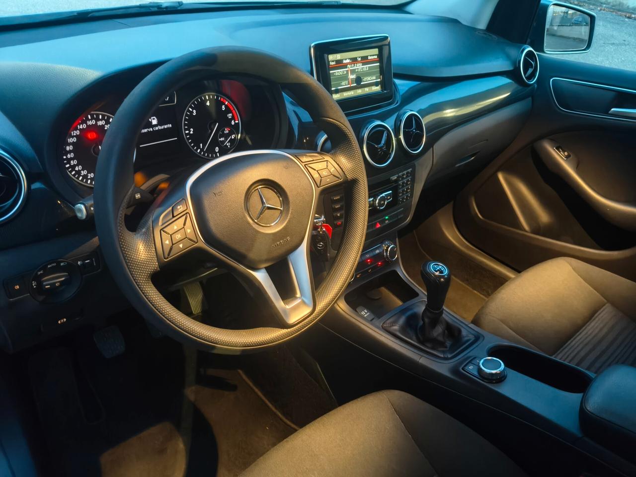 Mercedes B 180 CDI 14 SOLO 132.000 KM