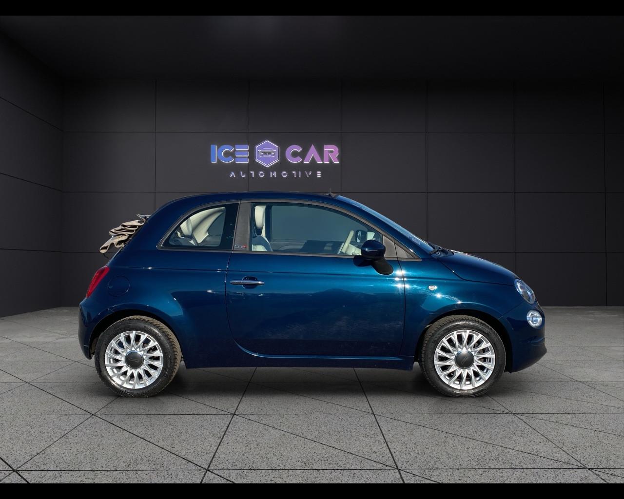 FIAT 500 C 1.0 Hybrid Lounge