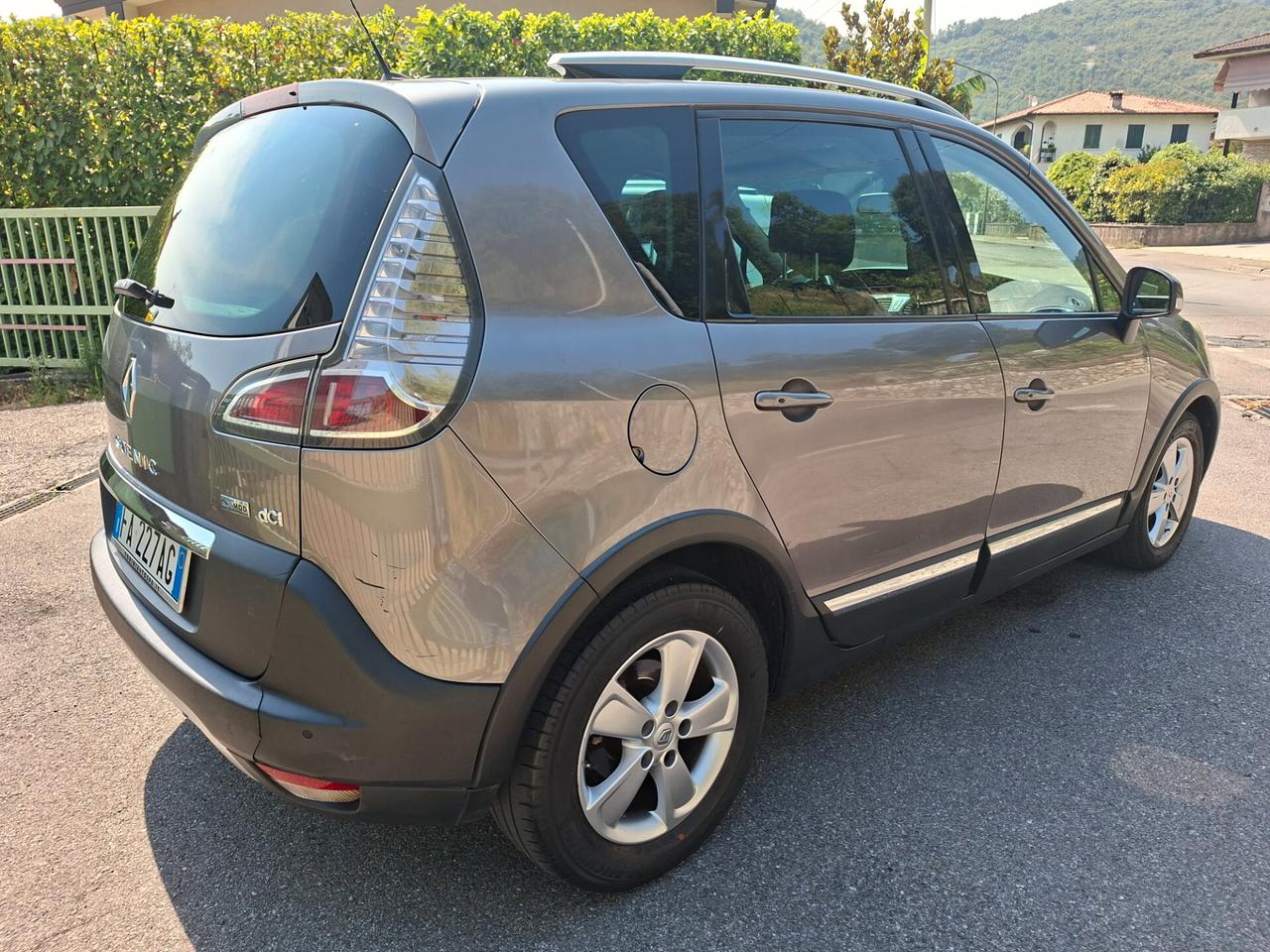Renault Scenic X-MOD 1.5 DCI / EURO 5 / DA NEOPATENTATI