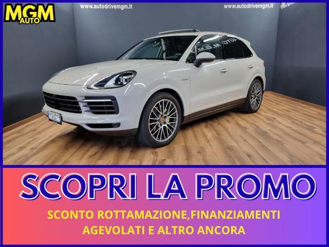 PORSCHE Cayenne 3.0 V6 E-Hybrid Platinum Edition