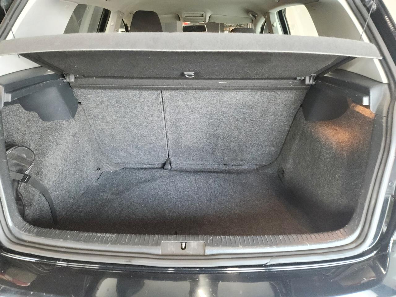 Volkswagen Golf 1.4 5p. United Neopatentati