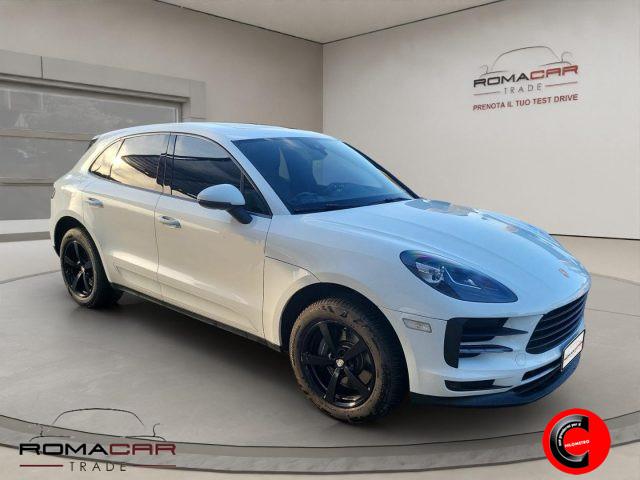 PORSCHE Macan 2.0