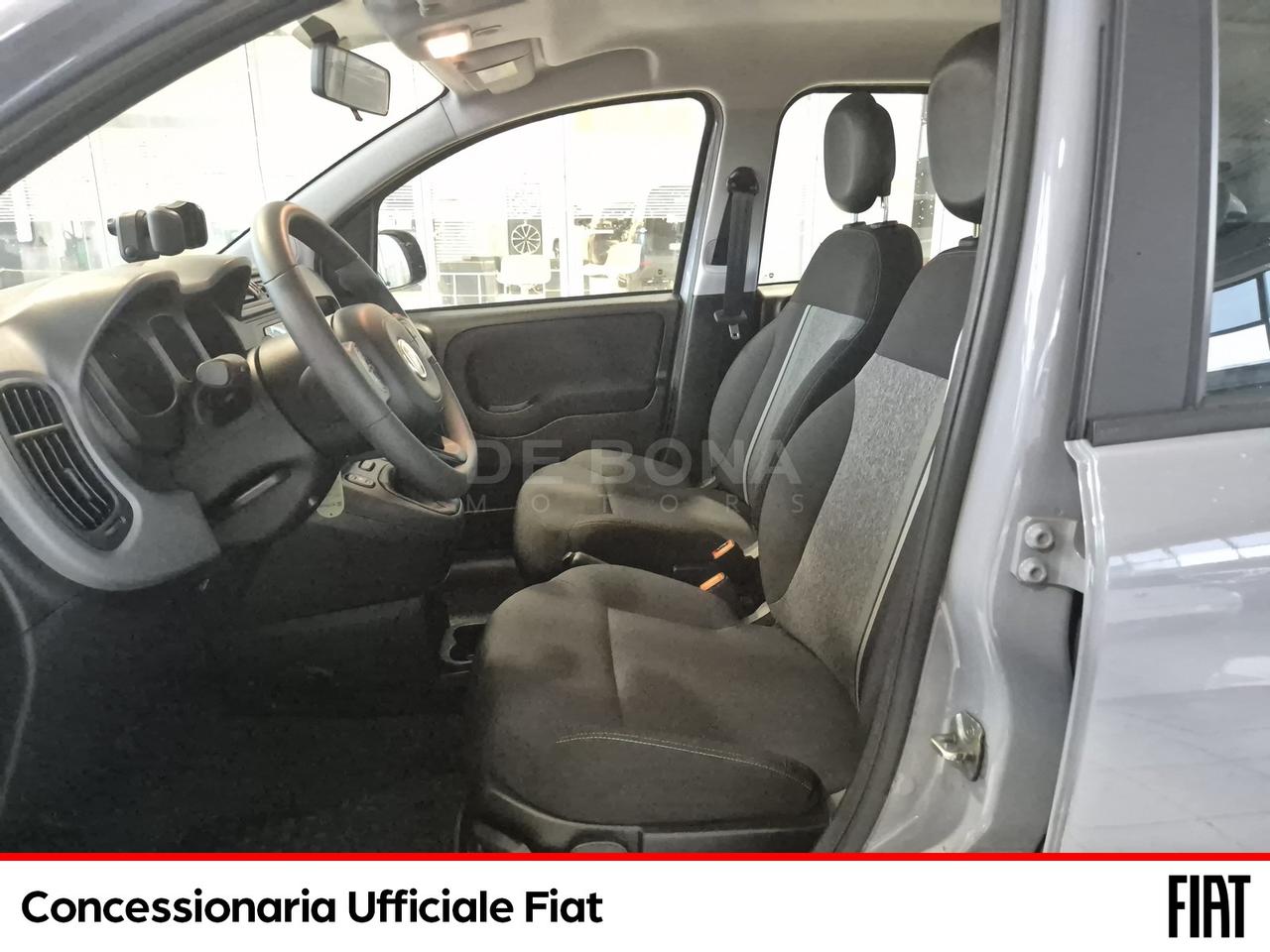 Fiat Panda 1.0 hybrid city cross s&s 70cv